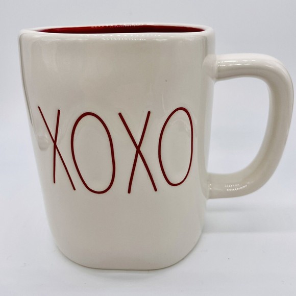 Rae Dunn XOXO Coffee Mug Tea Cup Red White Artisan Collection by Magenta Mint - Picture 1 of 5